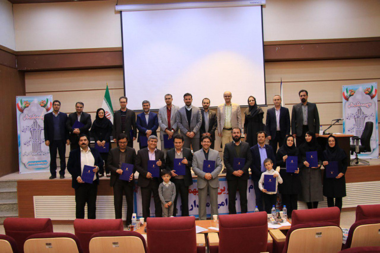 پایان دومین دوره مسابقات مناظره دانشجویی دانشگاه جامع علمی کاربردی استان خراسان شمالی
